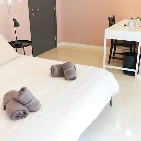 Three Cities 招待所