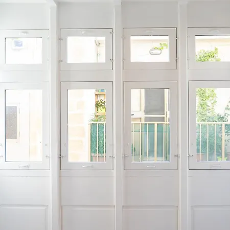 Three Cities 招待所 3*