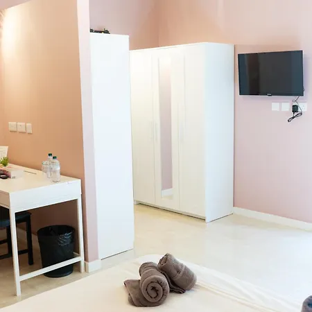 Three Cities 招待所