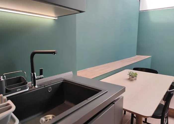 Three Cities 게스트하우스 3*