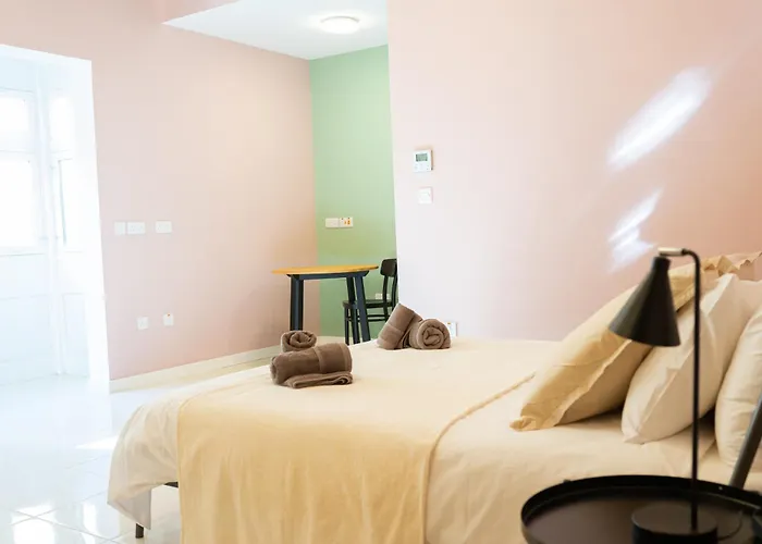 Pensiune Three Cities